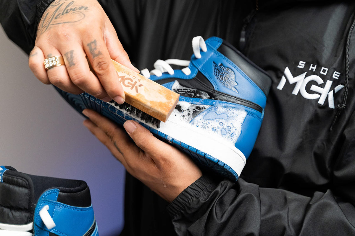 Shoe MGK Starter Shoe Cleaner Kit with Conditioner and Brush product photo 2
