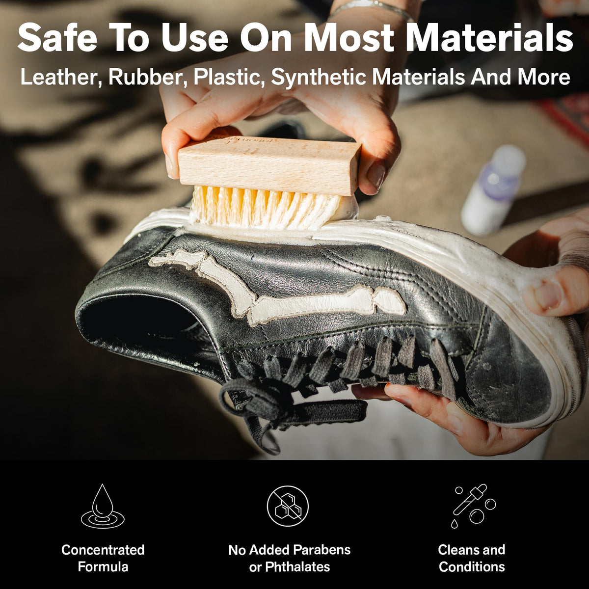 Jason Markk Essential Kit – 4 oz Shoe Cleaner and Durables Brush