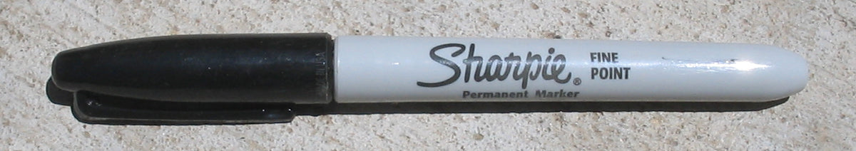 Sharpie Fine Point Permanent Marker, 1 Count — Black