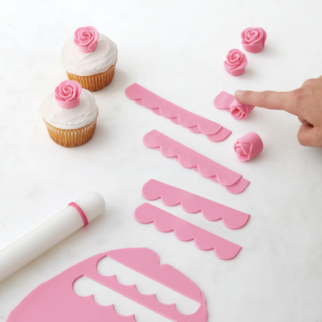 Easy Blooms Flower Cut-Outs by Wilton