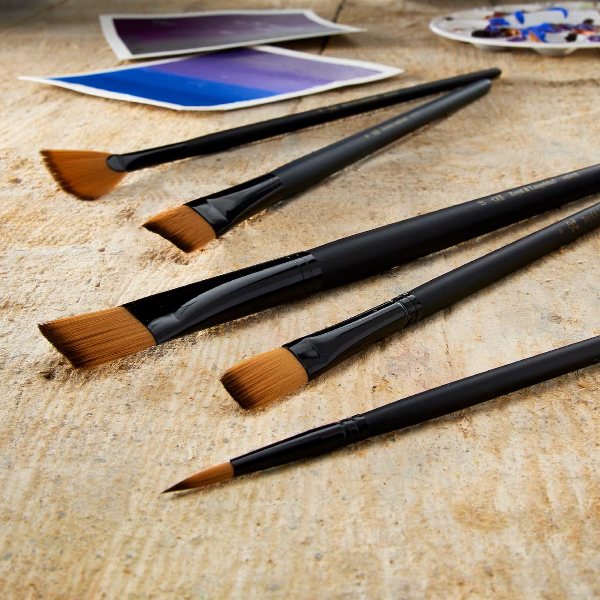 Royal & Langnickel Essentials  Acrylic Gold Taklon 5 Piece Brush Set